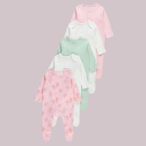 baby sleepsuit