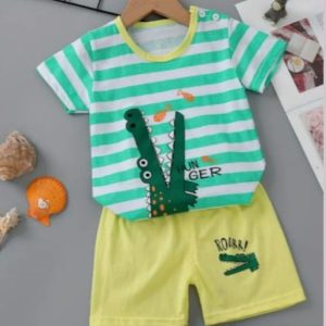 baby t shirt