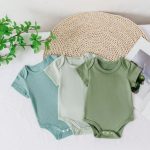 baby bodysuit