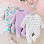 baby sleepsuit