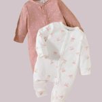 baby sleepsuit