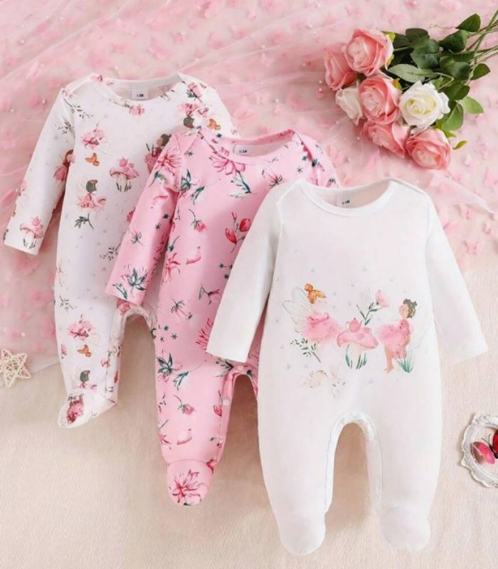 baby sleepsuit