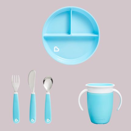 munchkin feeding set
