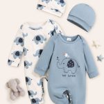 baby sleepsuit