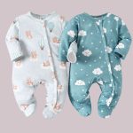 baby sleepsuit