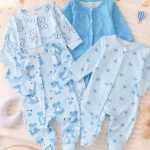 baby sleepsuit