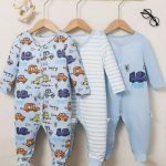 baby sleepsuit