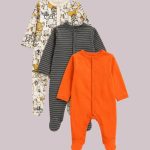 baby sleepsuit
