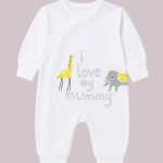 baby sleepsuit