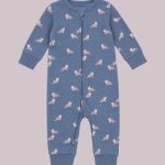 baby sleepsuit