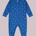 baby sleepsuit