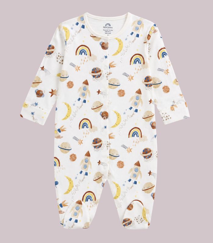 baby sleepsuit