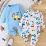 baby sleepsuit