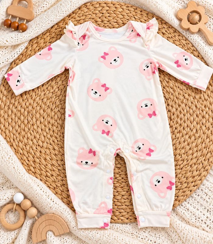 baby sleepsuit
