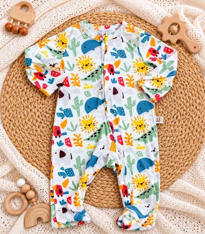 baby sleepsuit